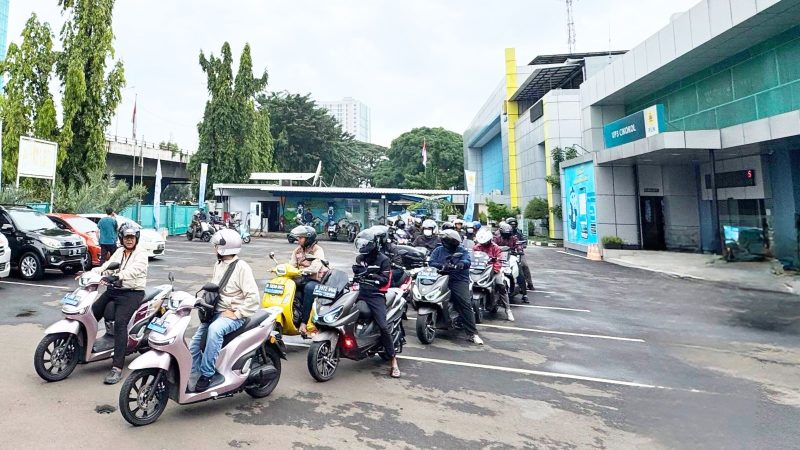 Komunitas Sepeda Motor Listrik Indonesia Gelar Touring Kota Tangerang-Lebak