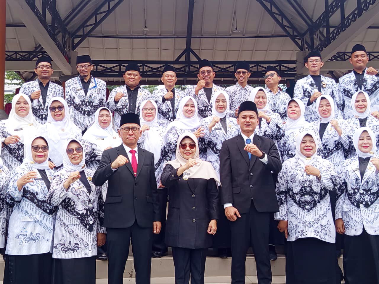 | Dok. Guntur-BBC
