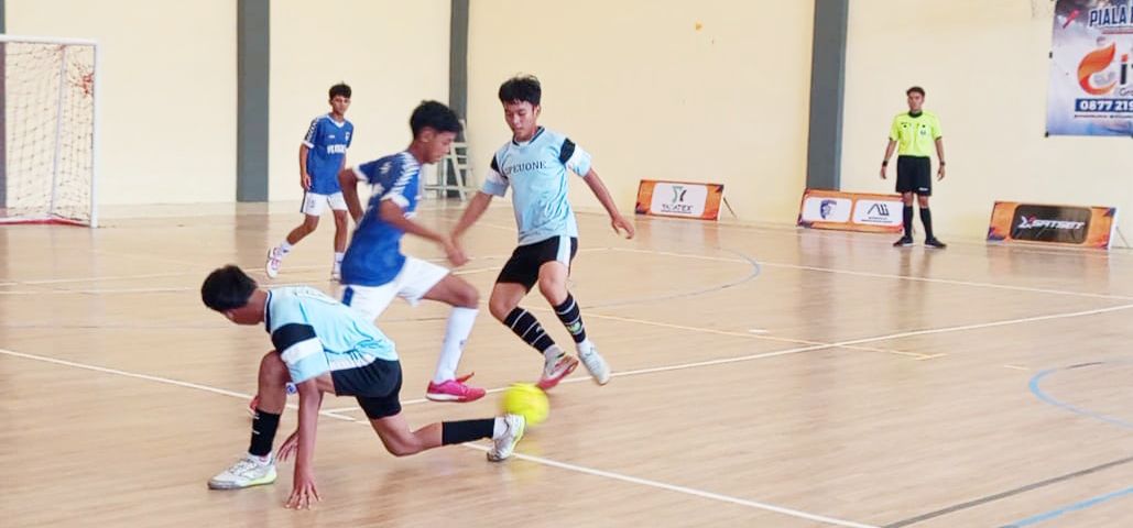 Para atlet muda saat tanding turnamen futsal | doc.difeni - BNC