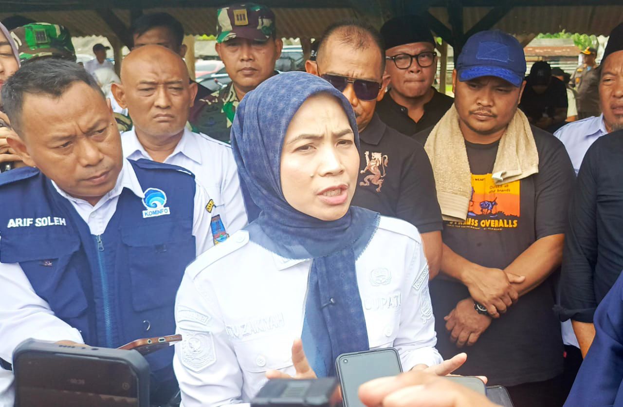 Bupati Serang Ratu Rachmatuzakiyah terbitkan SE larangan penggunaan dan perdagangan kembang api, petasan, serta penyelenggaraan kegiatan perayaan Tahun Baru l Dok. Dwi MY-BNC