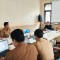 Kepala BKPSDM Kota Serang, Murni, saat rapat bersama jajaran di kantornya I Dok. Roy-BNC
