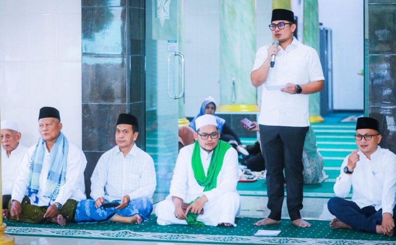 Masjid jadi ruang dialog. Walikota Tangerang Selatan Pilar Saga Ichsan saat menghadiri Safari Ramadan 1447 Hijriah di Masjid Al-Muhajirin Pakualam, Kecamatan Serpong Utara l Dok. Istimewa