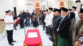 Walikota Serang Budi Rustandi saat melantik pengurus Satgas Serang Mengaji I Dok. Istimewa