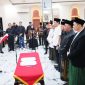 Walikota Serang Budi Rustandi saat melantik pengurus Satgas Serang Mengaji I Dok. Istimewa