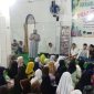 Para peserta santri kilat yang mengikuti kajian di masjid Al - Mustaghfirin labuan, Pandeglang. | Dok. Difeni - BNC
