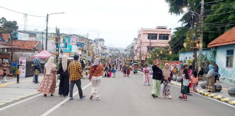 Suasana kawasan pedestarian Royal Baroe Kota Serang I Dok. Roy-BNC