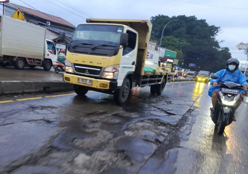 Jalan Rusak di Tangerang dapat memicu kecelakaan yang mengakibatkan korban jiwa l Dok. Munjul-BNC