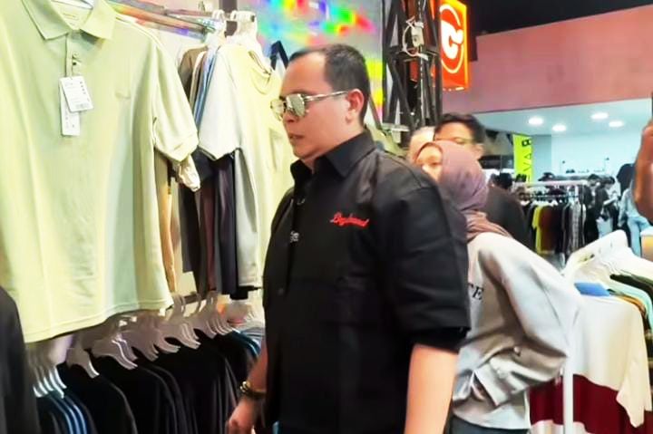 Tangkapan layar Walikota Serang, Budi Rustandi, saat mengunjungi salah satu booth dalam acara BCF 2026 I Dok. Roy-BNC