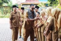Walikota Serang Budi Rustandi saat halal bihalal di SMPN 6 Kota Serang I Dok. Istimewa