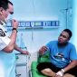 Tangkapan layar Walikota Serang, Budi Rustandi, saat menjenguk petugas jaga lintasan di RSUD Provinsi Banten, usai digigit ular I Dok Roy-BNC