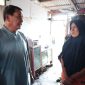 Bupati Tangerang Mochamad Maesyal Rasyid meninjau rumah warga Desa Kronjo, Kecamatan Kronjo l Dok. Istimewa