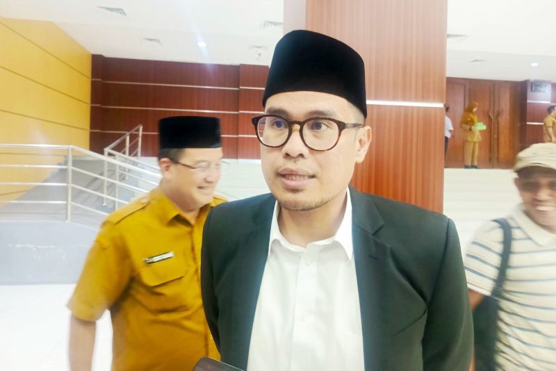 Wakil Walikota Tangsel Pilar Saga Ichsan saat diwawancarai di gedung DPRD Kota Tangsel l Dok. Dwi MY-BNC