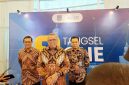 Walikota Tangerang Selatan Benyamin Davnie saat diwawancarai wartawan usai peluncuran Tangsel One di ruang Blandongan Puspemkot Tangerang Selatan l Dok. Dwi MY-BNC