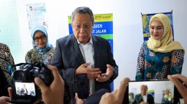 Walikota Tangsel Benyamin Davnie saat diwawancarai wartawan beberapa waktu lalu l Dok. Istimewa
