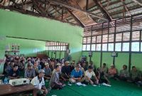 Rapat akbar petani dari Desa Seruat II, Desa Seruat III dan Mengkalang Buntung yang tergabung dalam STKR l Dok. Istimewa