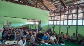 Rapat akbar petani dari Desa Seruat II, Desa Seruat III dan Mengkalang Buntung yang tergabung dalam STKR l Dok. Istimewa